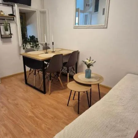 Bijonda Near Arena - One Bedroom *