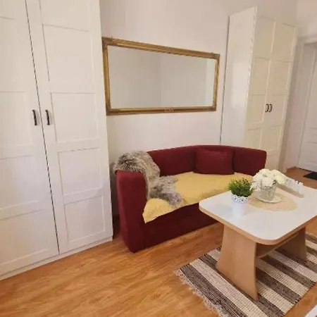 Appartamento Bijonda Near Arena - One Bedroom Pola