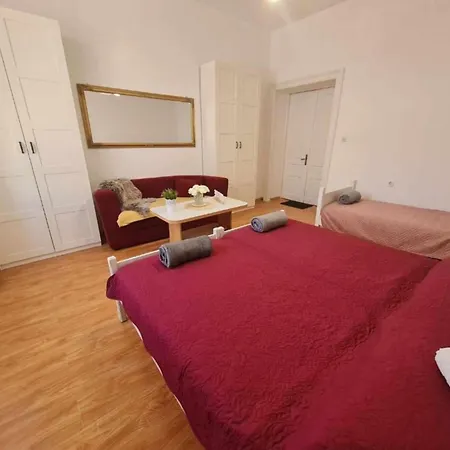 Appartamento Bijonda Near Arena - One Bedroom Pola