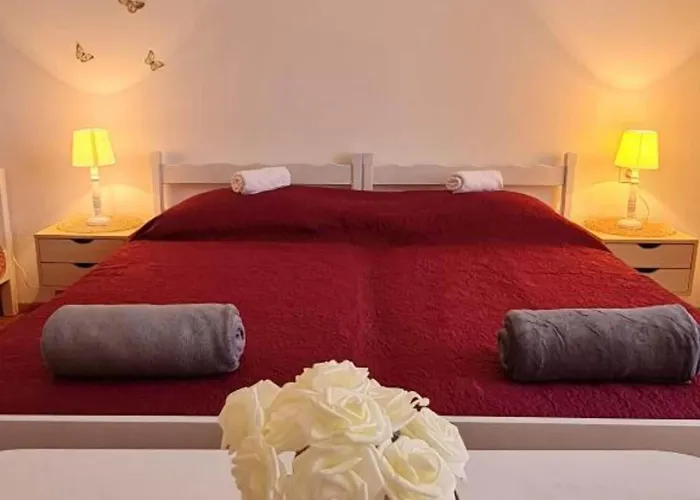 Bijonda Near Arena - One Bedroom Daire *