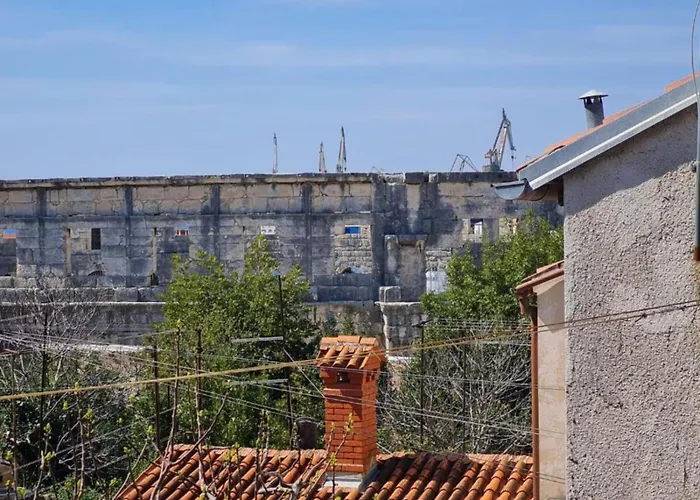 Bijonda Near Arena - One Bedroom * Pula